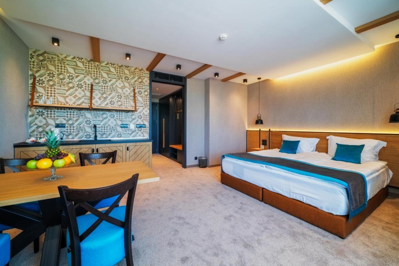 Spa Complex Belchin Spring ภายนอก รูปภาพ