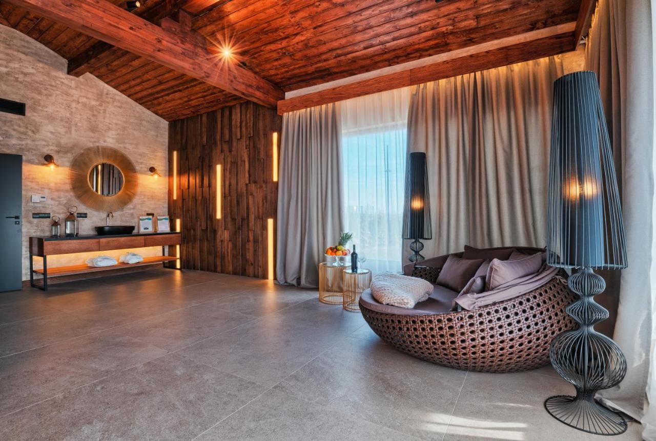 Spa Complex Belchin Spring ภายนอก รูปภาพ